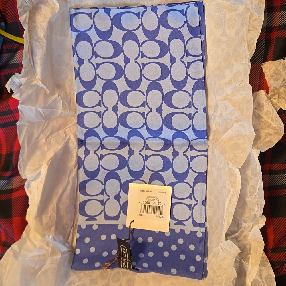 Coach neck scarf